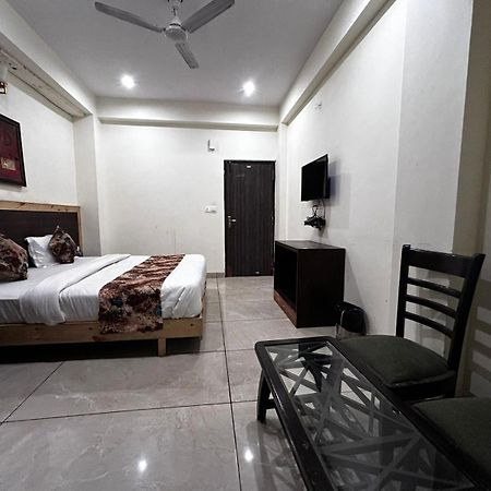 Hangout Inn Bhāgalpur Exteriér fotografie
